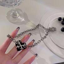 Hip-hop Thorns Love Necklace, Female Tide Cold Wind Sweet Cool High Cold Temperament Neck Collarbone Chain sidabras