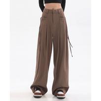 Hong Kong Style Retro Brown Wide Leg Suit Pants for Women In Spring and Autumn, Designed with A Sense of Maillard, with Straps and A Sense of Drape S ruda