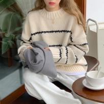 Retro Loose Striped Pullover Sweaters Women Autumn and Winter New Long Sleeved Knitted Sweater Woman Elegant Round Neck Casual Knitwear Jumpers 25273 One Size balta