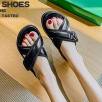 Fashion Brief Cross Belt Slippers Women 2024 Hook&Loop Slides Outside Flat Heels Shoes Ladies Antiskid Crystal Sandals Slip On Flipflops 5 juoda