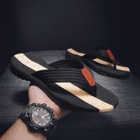 Fashion Summer Men Flip Flops Massage Slippers Skid-proof Good Quality Double Sole Shoes Soft Comfortable Big Size Male Shoes Hot Sale 39 juoda