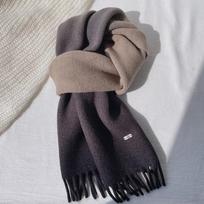 Moteriškas gradiento Maillard vilnos šalikas su kutais – stilingas ir šiltas rudeniui ir žiemai 167x21cm wool