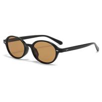 Retro Small Oval Sunglasses Women Men Rivets Shades Fashion Eyewear Luxury Sun Glasses UV400