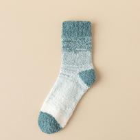 Japanese Style Gradient Men's Coral Fleece Mid-Tube Sleep Socks - Non-shedding, Warm, Half-Velvet Floor Socks One Size