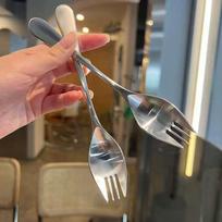 Nerūdijančio plieno apvalus šaukštas tinklelis raudonas auksinis vakarienės ilga rankena maišymo desertiniai šaukštai virtuvės priedams dalykėliai 1PCS gray