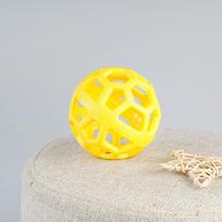 Patvarus geometrinis TPR žaislinis kamuolys augintiniams šunims ir katėms 9cm yellow