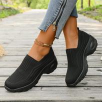 New breathable mother shoes lazy one-pedal overshoes fashionable large size casual sports shoes 36 juoda