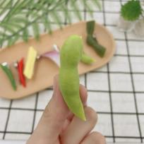 4 Pieces of Simulation Vegetables Hair Beans Kelp Design Side Clip Headdress beige
