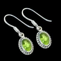 Natural Peridot Gemstone Handmade 925 Solid Sterling Silver Earring 1.25  V6e11 white