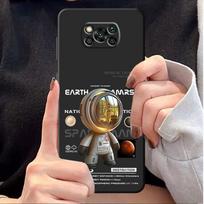 Cute Astronaut Phone Case for Xiaomi Poco F4 C40 X4 F3 GT M4 5G M3 F1 X3 NFC X3 Pro M3 Pro X3 GT X4 NFC F3 GT TPU Soft Black Pocophone F1 brown