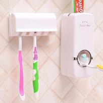 Touch N Brush automatinio dantų pastos išspaudimo dozatoriaus ir šepetėlio laikiklio rinkinys balta