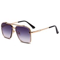 Madingi Unisex vairavimo Unisex akiniai nuo saulės Akiniai nuo saulės Nauja mada 2022 Oculos Moterys Punk Pilot Vyrų Cool Goggle Gradient Akiniai Vintage pelenų pilka spalva