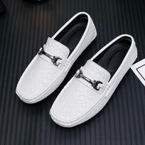 Fashion New Loafers Men Casual Shoes Handmade Lazy Shoes Men Loafers Moccasins Breathable Slip on Big Size Driving Loafers for Men 38 balta