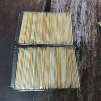 Automatic Pop-up Toothpick Dispenser Plastic Toothpick Case Box Press Toothpick Storage Box Decorative Toothpick Holder beige
