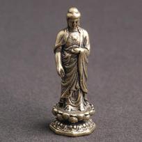Tradicinis kinų žalvarinis Shakyamuni Budos stovas Lotoso sėdynės statula Namų darbalaukio apdaila Varinės Tathagata Budos figūrėlės