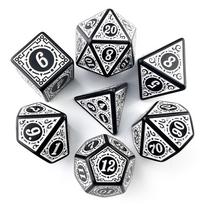 7pcs/Set RPG Polyhedral Dice Retro Carved Pattern D4 D6 D8 D10 D12 D20 DND Role Playing Table Games balta