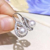 Huitan Waterdrop Hoop Earrings with Round Simulated Pearl Exquisite Earrings for Women Wedding Brilliant Cubic Zirconia Jewelry as picture gray