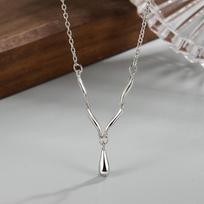 Water drop necklace female niche design high sense cold wind simple glossy temperament pendant light luxury collarbone chain jewelry gray