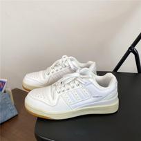 Hong Kong style casual board shoes women's ins super fire niche versatile little white shoes 2025 spring new couple sports shoes men 36 balta