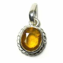 4 crt. Yellow Sapphire 925 Sterling Silver Pendant Handmade Gift Pendant