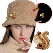 1Pcs Wooden Carving Animal Brooch Pin Cartoon Animal Wood Brooch Creative Retro Women Brooch Shawl Clip Girl Gift For Sweater One Size