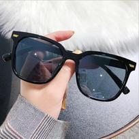 Madingi kvadratiniai akiniai nuo saulės Dizaineris Prabangūs Vyrai Moteriški Akiniai nuo saulės Klasikiniai Vintage UV400 Lauko Oculos De Sol