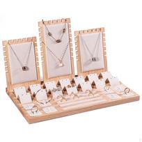 Ekspozicinis stovas, Papuošalų pakabukų apyrankės s Beige Velvet white