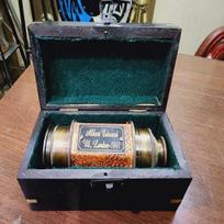 Senovinis senovinis teleskopas ALBERT EDWARD LONDON 1841 su medine jūrine dėže gray