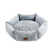 Rose Velvet šešiakampė šunų lova mažiems vidutinio dydžio šunims, patvari raminanti šunų sofa, minkštas miegantis pūkuotas kailiukas pliušinė šunų sofa šviesiai pilka spalva