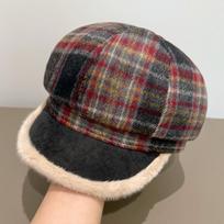 Chic Plaid Beret for Women - Warm Fleece-Lined Newsboy Cap, French Style Painter's Hat with Ear Flaps, Perfect for Fall & Winter one size tamsiai raudona spalva