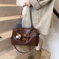 Bags Women'S Tide Large Capacity Commuter One Shoulder Crossbody Bag Premium Retro Soft Leather Tote Bag no pendant ruda