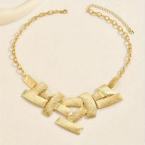 Y2K Geometric Metal Texture Choker Necklace with Square Design