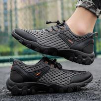 2024 New Summer River Upstream Shoes for Men, Barefoot Beach Ultralight Water Sports, Quick-Drying Outdoor Walking Wading Shoes 39 pilka spalva