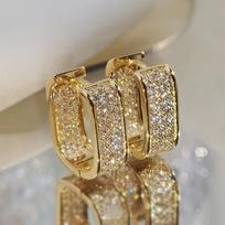 Women Temperament Ear Studs Hong Kong Style Earrings Retro Fashion Micro-inlaid Zirconia fashion  Unique auksinė