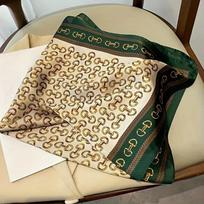 Elegant Ladies Soft Satin Square Scarf Fashionable Green Round Scarf Soft Woven Fashion Accessory Versatile Neck Wrap 70x70CM brown