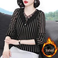 2023 Autumn Women's Lace Long-Sleeve Velvet Base Shirt - Elegant Top for Middle-Aged Women M