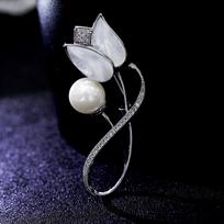 Women's Light Luxury Design Elegant Imitation Pearl Tulip Brooch Fashionable And Versatile Niche Design Sense Brooch gray