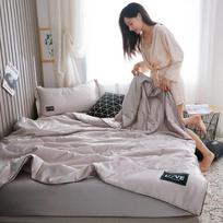 Summer Cool Quilt Bedding Set Skin-friendly Ice Silk Bed Linen Air Conditioner Quilt Sheets Pillowscase 4-piece Sets Washed silk 150x200cm 4-pcs set