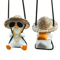 Sūpynių ančių automobilio pakabinamas ornamentas Mielas sūpynės anties automobilinis pakabukas Swing Duck automobilio apdaila Galinio vaizdo veidrodžio priedai. Rich Schoolbag Duck