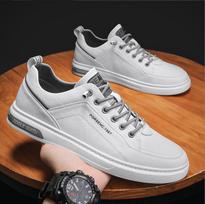 Fashion New Design PU Leather Skateboard Shoes Men Designer Vulcanize Shoes Fashion Mens Casual Footwear Youth Teenage Man Sneakers 44 juoda