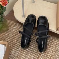 Fashion Ballet Flat Shoes Women Comfy Glossy Leather Shoes 2024 Women Luxury Women Round Toe Flat Mary Janes Ladies Cross Buckle Shoes 35 juoda