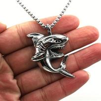 New Personality Fierce Shark Pendant Necklace Men's Fashion Animal Accessories Motorcycle Rider Charm Jewelry Party Anniversary Gift