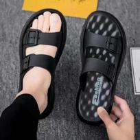 WTEMPO Flip Flops Men's Summer Anti-odor Solid Flat Heel Fashion Anti Slip Thick Sole Large Sized Casual Breathable Comfortable Durable Beach Slippers 39 juoda