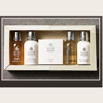 Molton Brown Shilla Hotel Amenity Dovanų rinkinys (5 vienetai, po 30 ml) – Prabangos kelionių būtiniausi daiktai gray
