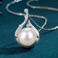 Pearl water drop necklace women's fashion zircon light luxury Mother's Day gift imitation freshwater bead pendant collarbone chain gray
