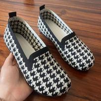 Mom shoes one pedal breathable casual women's shoes non-slip wear-resistant fashion breathable non-slip cloth shoes soft sole 36