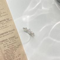 Butterfly Zir*****pen Ring Women's New Cold Wind Index Finger Ring Niche Design Ring
