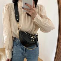 Design Sense Oil Wax Leather Casual Chest Bag Korean Riveted High Street Motorcycle Bag Women One Shoulder Chain Crossbody Bag