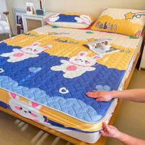 Mother-and-baby Latex Sleeping Mat Three-piece Bedspread with Cool Silk Padded Latex Mattress Protective Cover 90*200cm