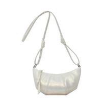 Rago formos PU pečių krepšiai Paprastas universalus užtrauktukas Super Cool Puikus Half Moon Moteriški Crossbody Krepšiai Madingi Naujas Stilius balta